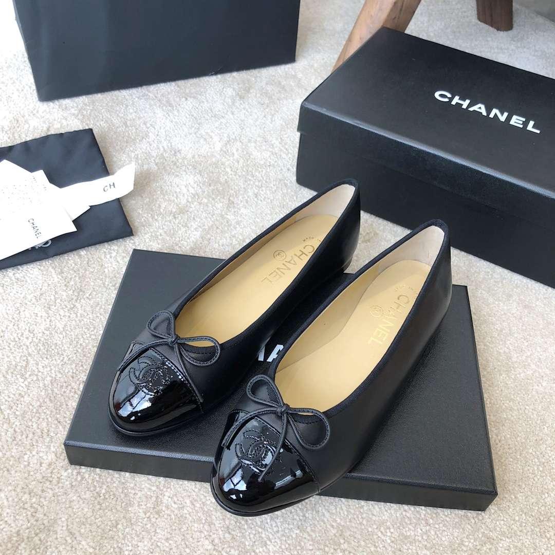 Chanel Ballet Flats Noir pour les femmes