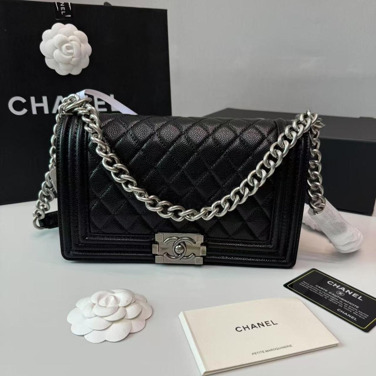 Chanel Boy Medium Crossbody Bag 9.8in/ 25cm Black Palladium Hardware For Women