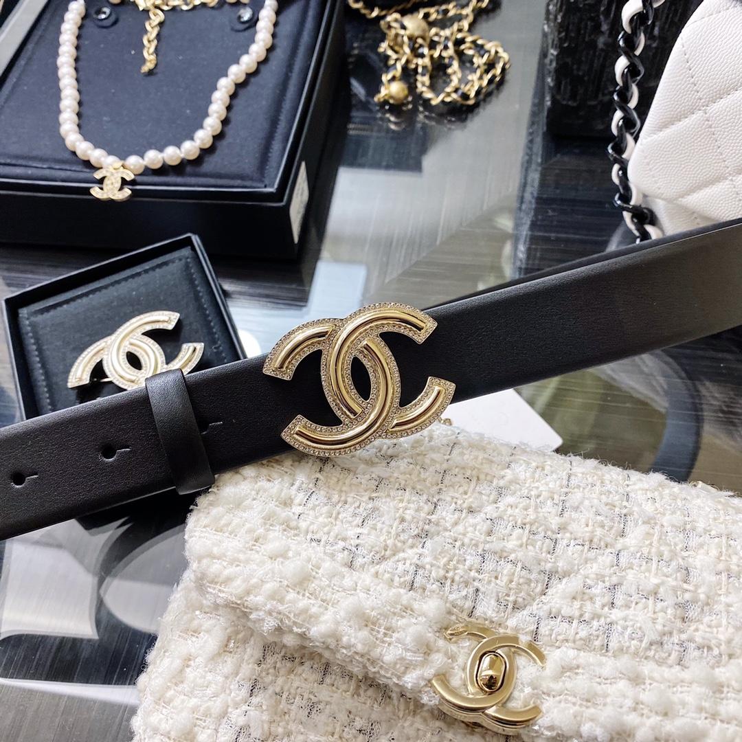 Chanel Mini pierre de verrouillage C boucle 32mm ceinture noir pour les femmes