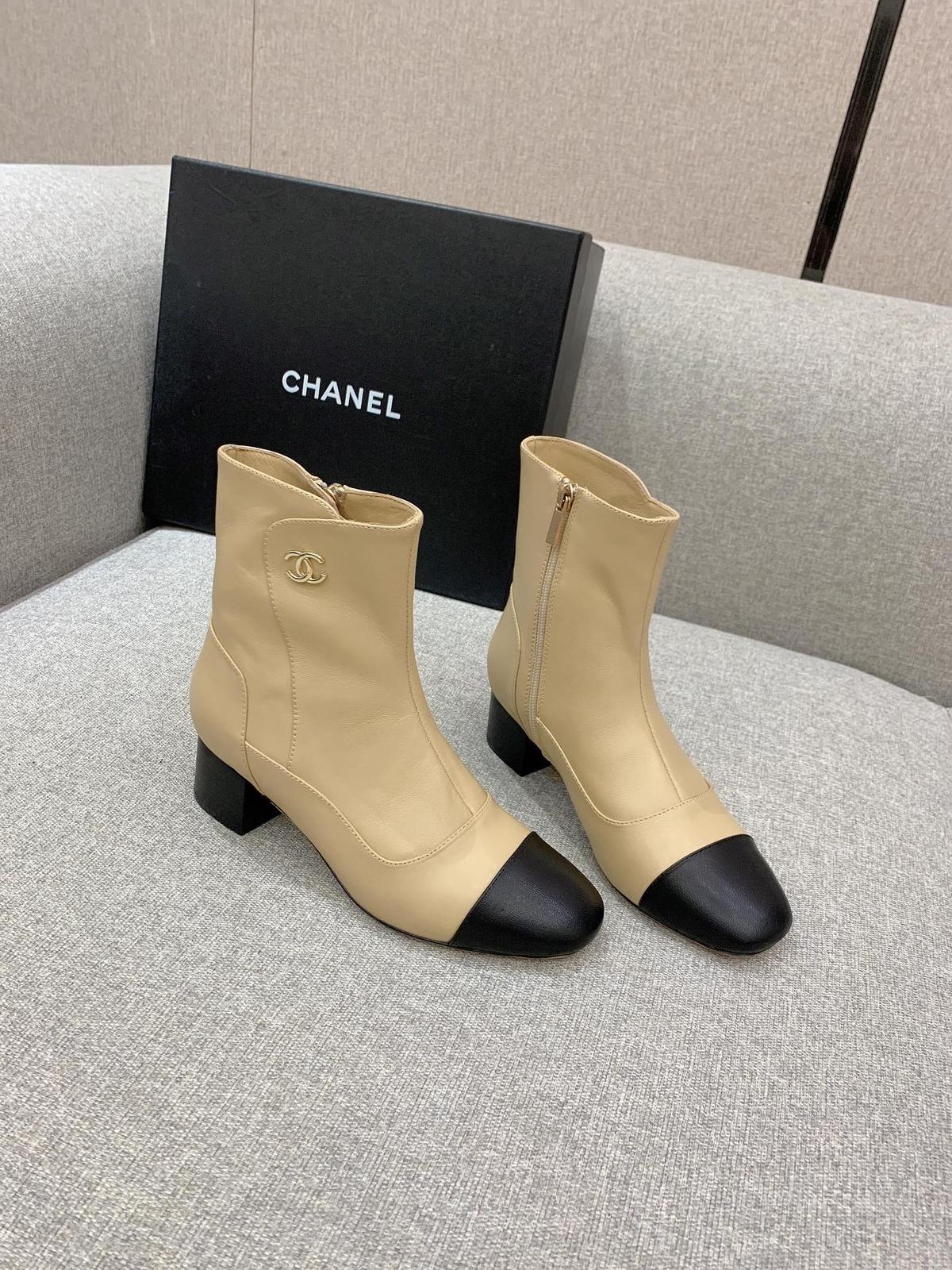 Bottes pour femmes Chanel Beige pour femmes 2,2po/5,5cm