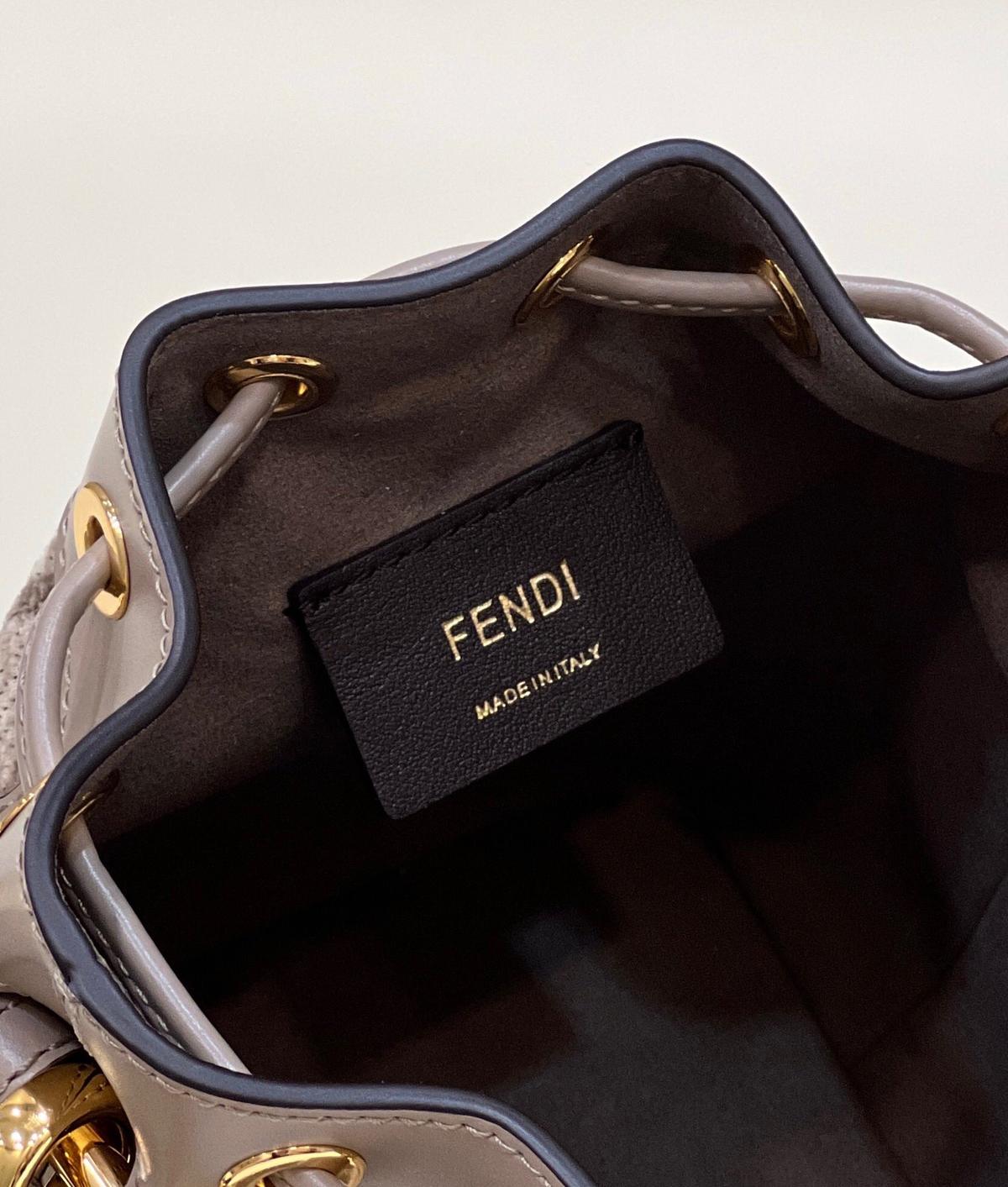 Fendi Mon Tresor Small Beige Bag For Woman 18cm/7in
