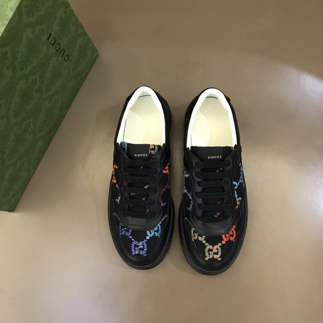 Gucci GG Embossed sneaker noir pour les hommes