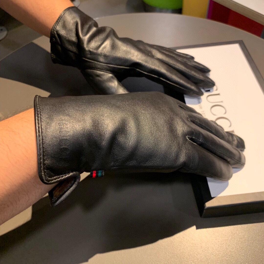 Gucci Gloves With Signature Double G Motif In Black