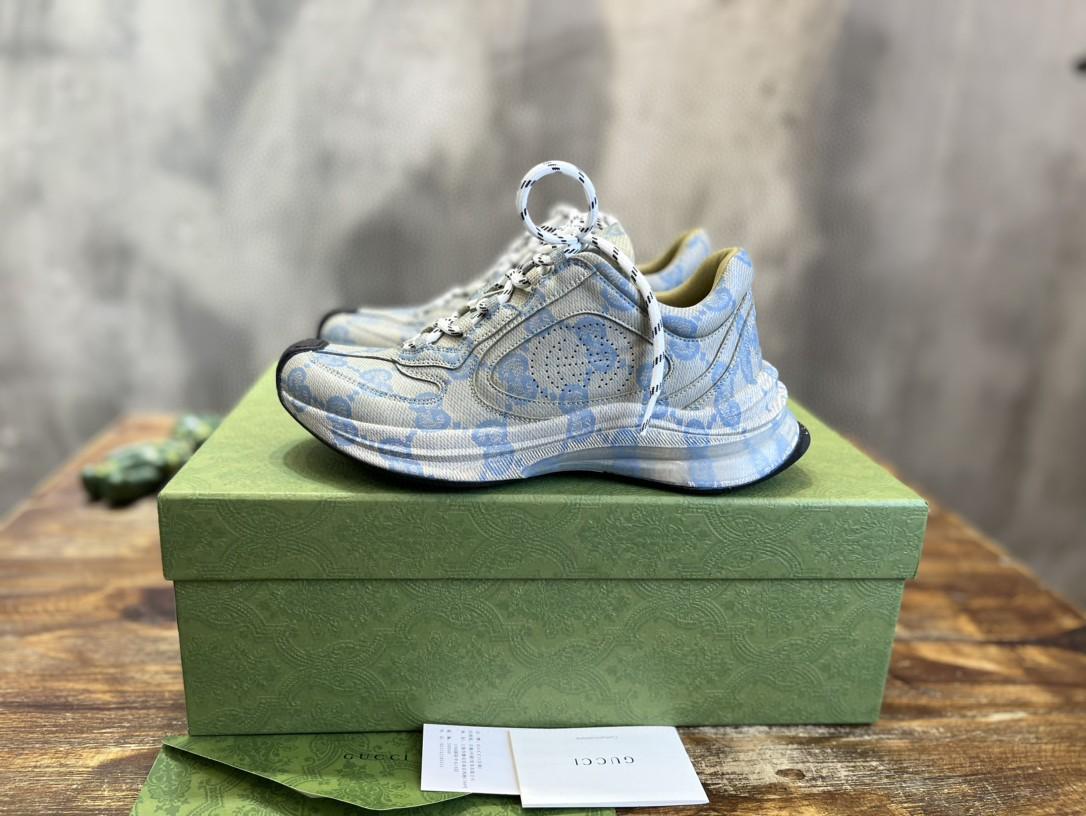 Gucci Run Sneaker Grey pour les hommes