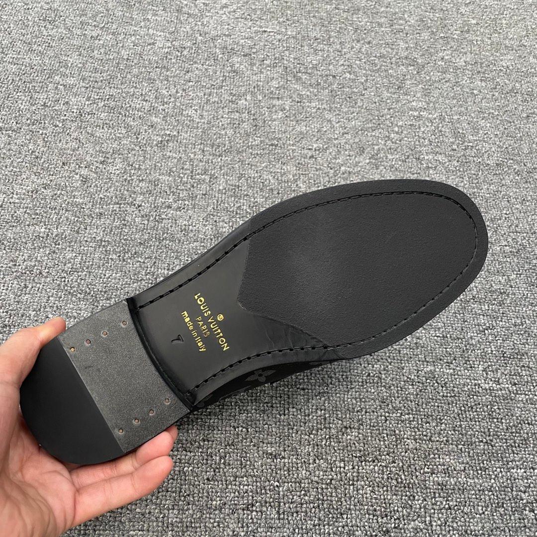 Louis Vuittion LV Loafer Black For Men LV