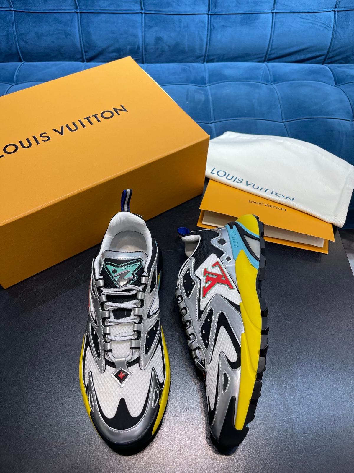 Louis Vuittion LV Runner Tatic Sneaker Yellow And White For Men LV