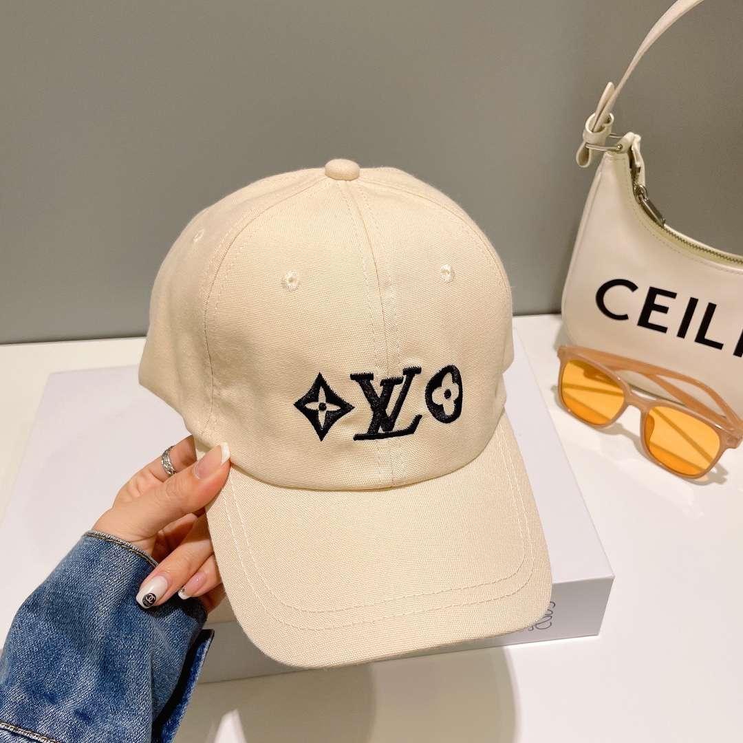 Louis Vuitton Baseball Cap Cream For Men