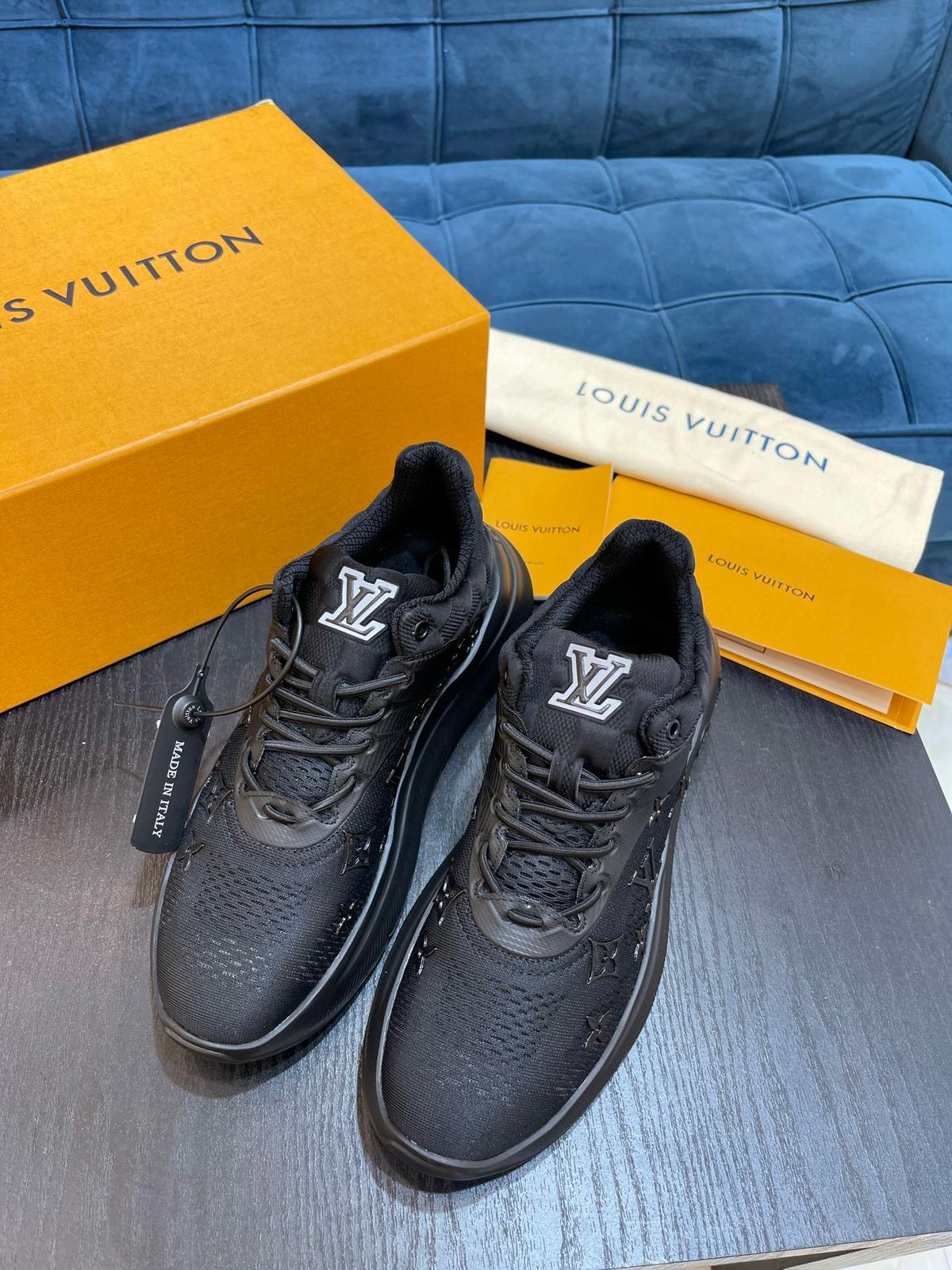 Louis Vuitton Show Up Sneaker Black For Men 1A9JRO