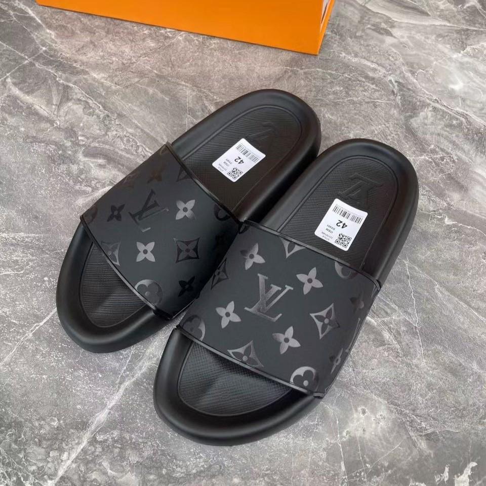 Louis Vuitton Waterfront Mule Noir pour les hommes