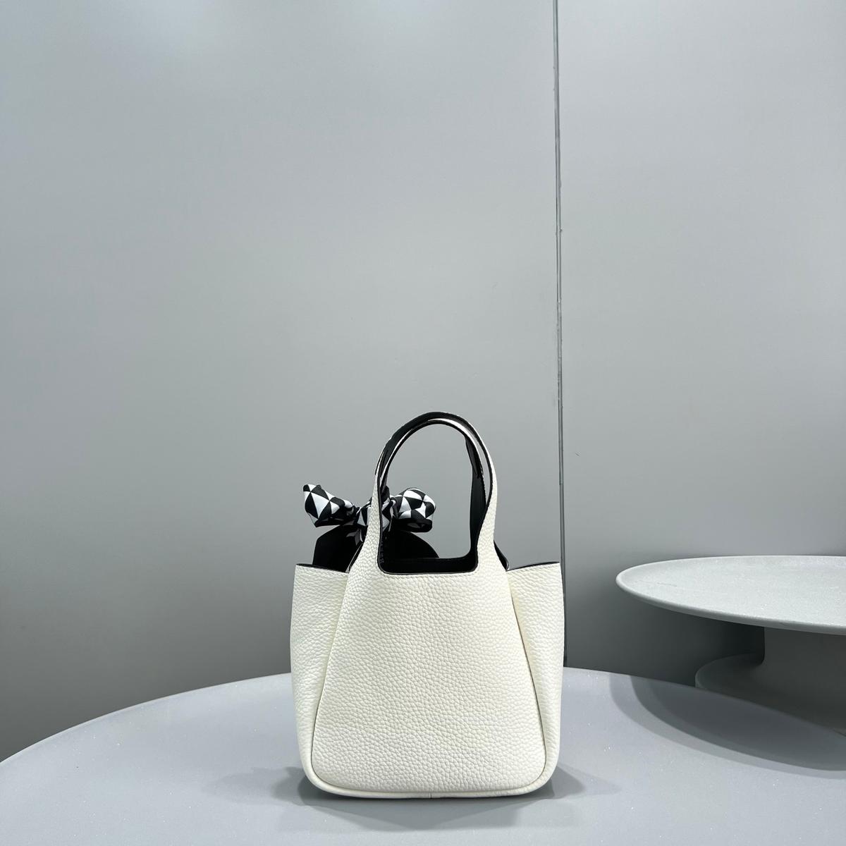 Prada Mini Tote Blanc Pour Femmes, Sacs Femmes 7.5in/19cm