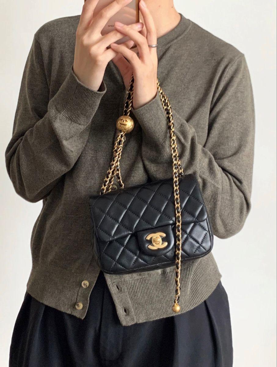Chanel Classic Flap Bag Mini Crossbody 6.6po/ 17cm Bracelet en or noir pour femmes