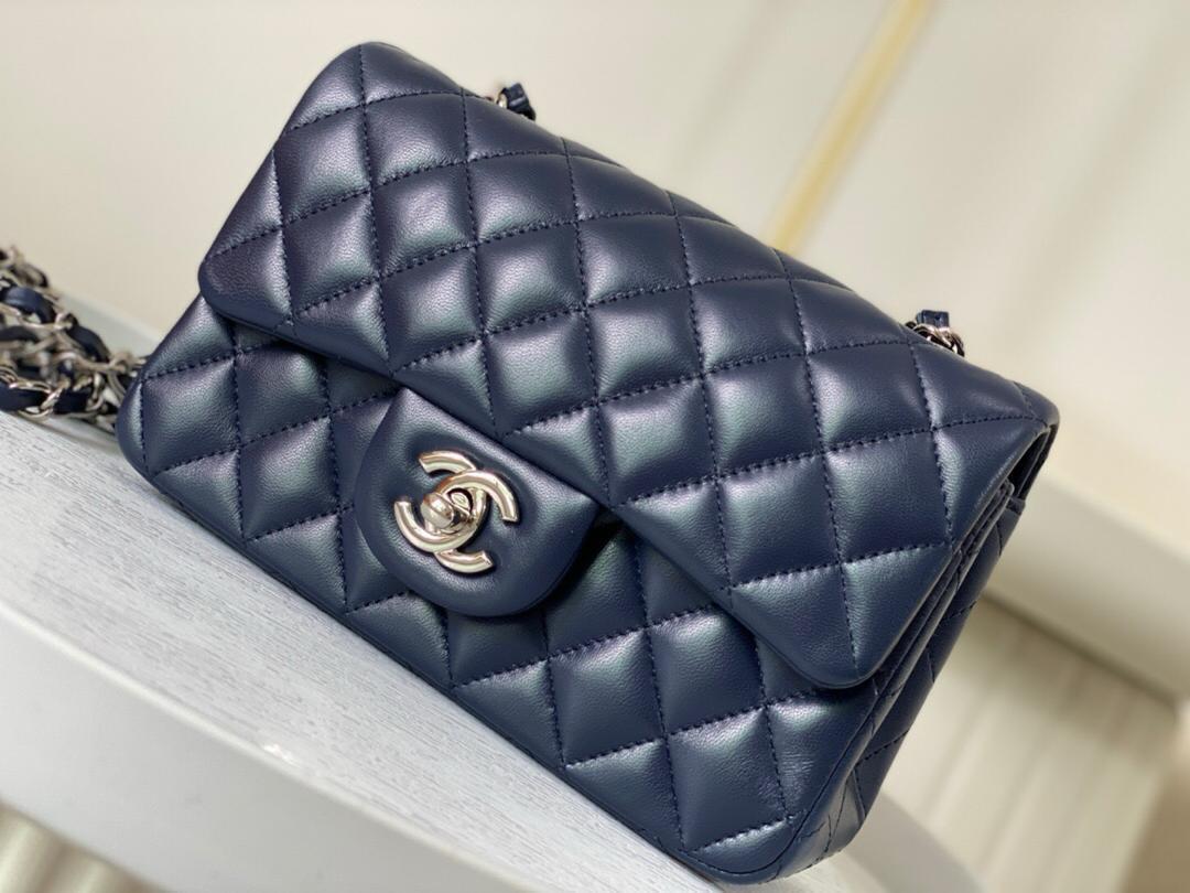 Sac à main classique Chanel Bleu marine pour femmes, femmes Sacs, épaules et sacs de corps croisés 10.2in/20cm A01112