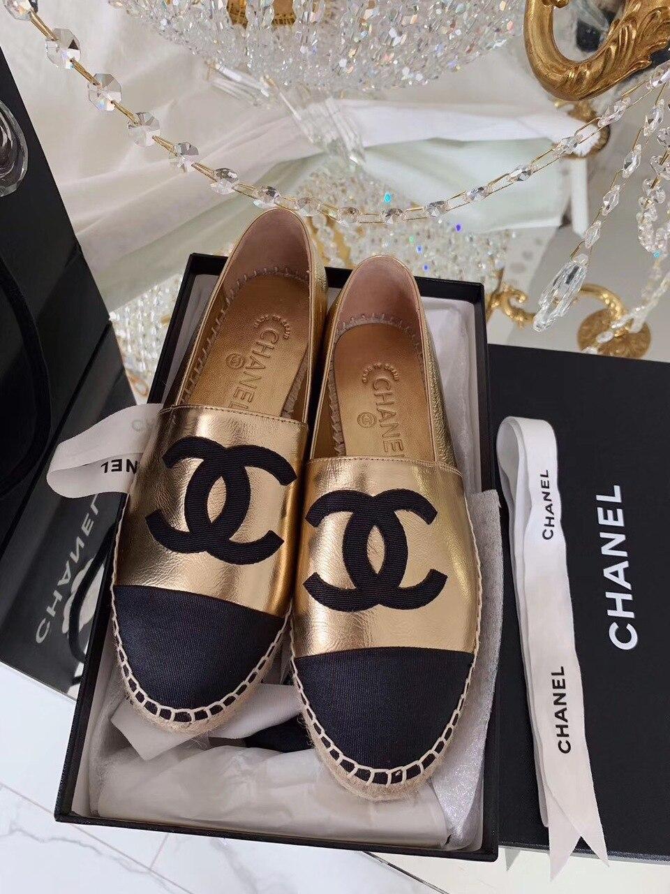 Chanel Espadrilles Rose Or/ Noir pour les femmes G29762