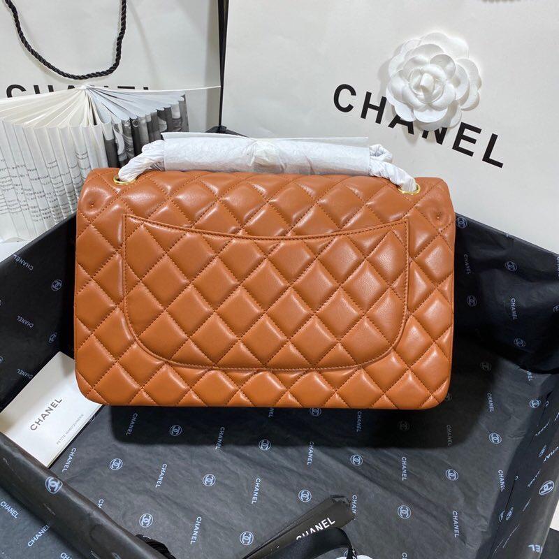 Chanel Classic Double Flap Bag Grand corps croisé 11.8in/ 30cm Brown Gold Hardware pour les femmes