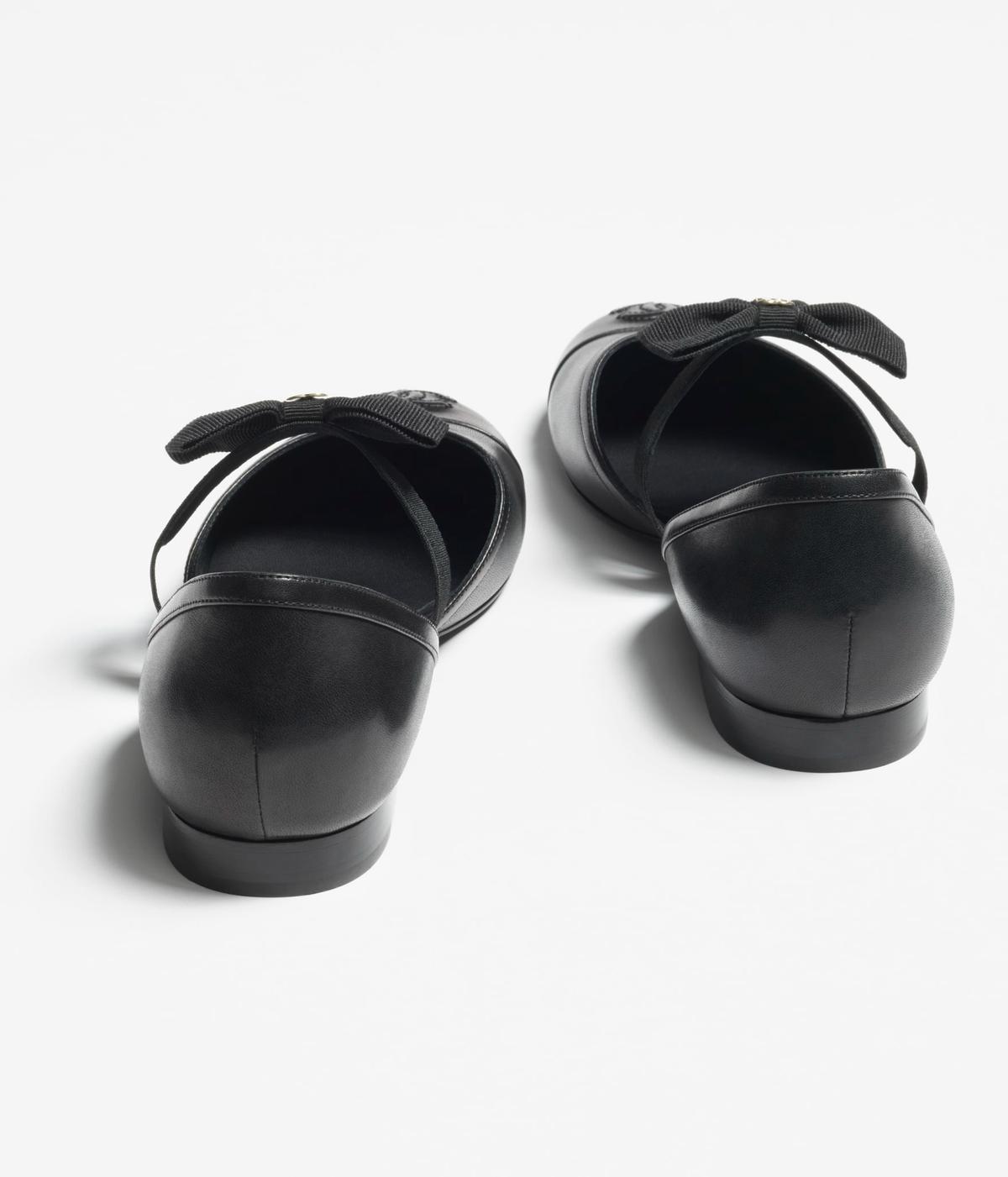 Chanel Mary Janes Black 15mm For Women