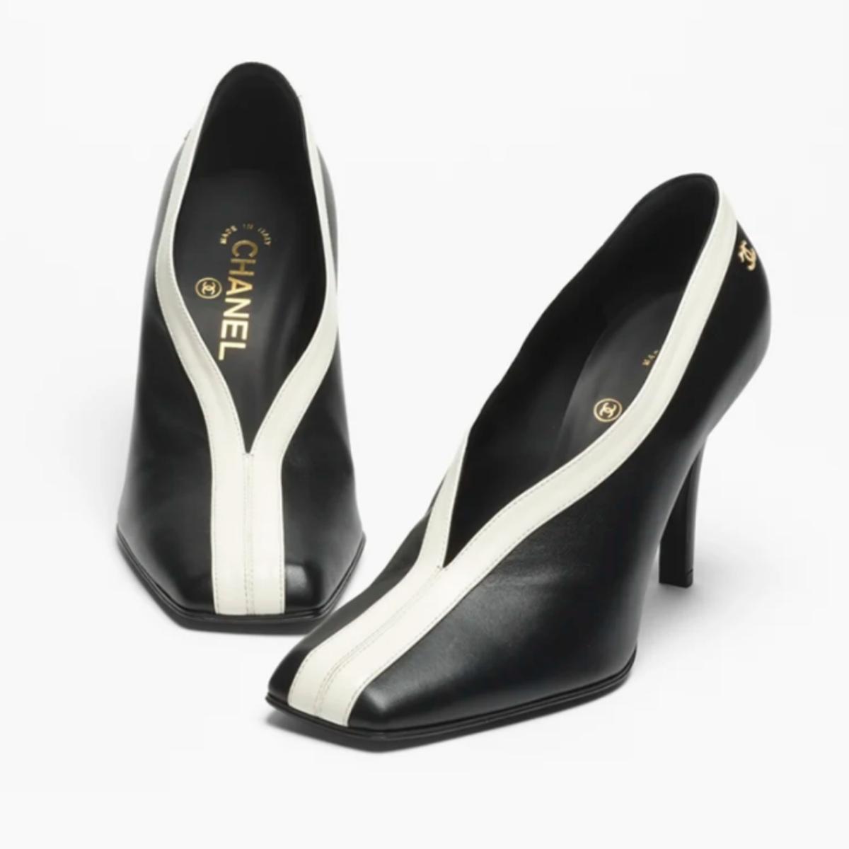 Pompes Chanel Noir/Ivoire pour femmes G47181-X01000-U9724