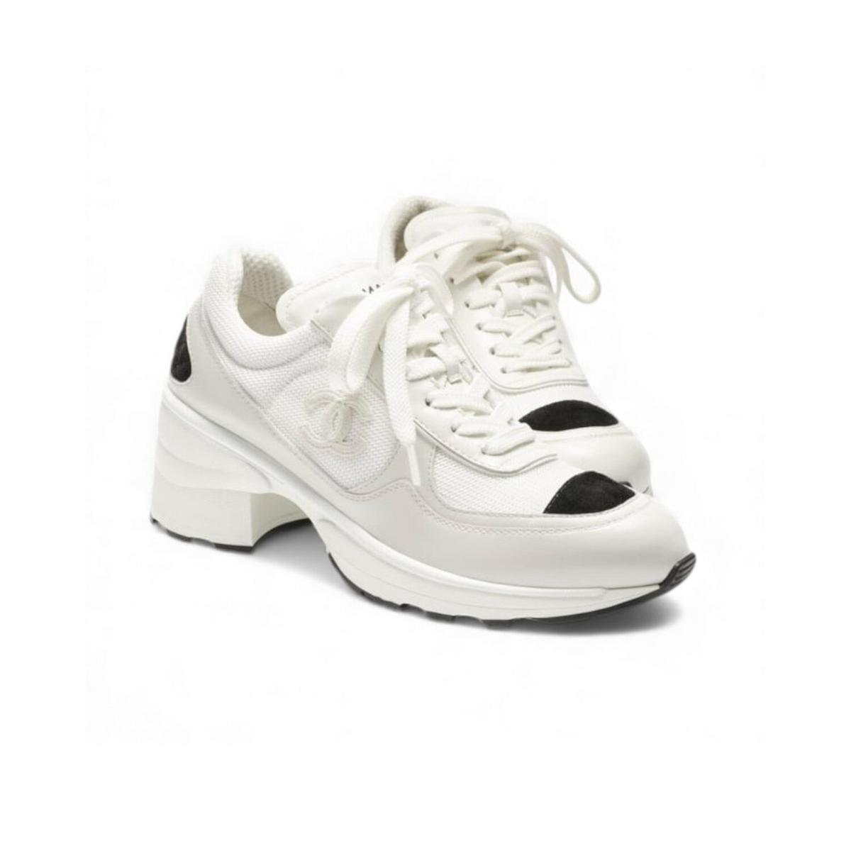 Chanel Sneakers Blanc/Noir pour femmes G46871-B22451-U4597