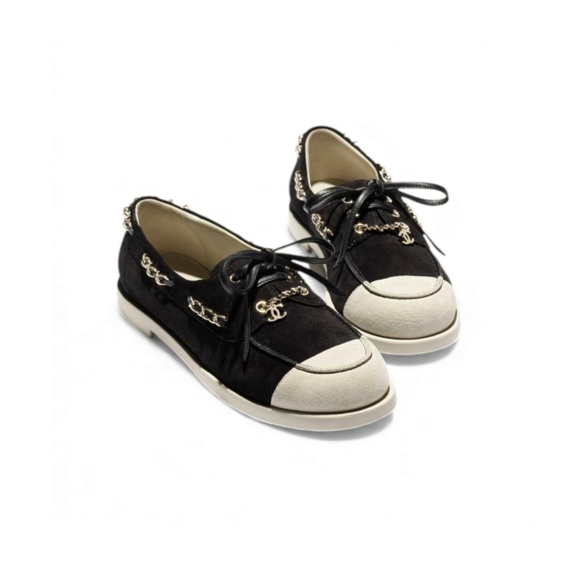 Chanel Suede Mocassins Noir pour les femmes G47005-B22965-U5949