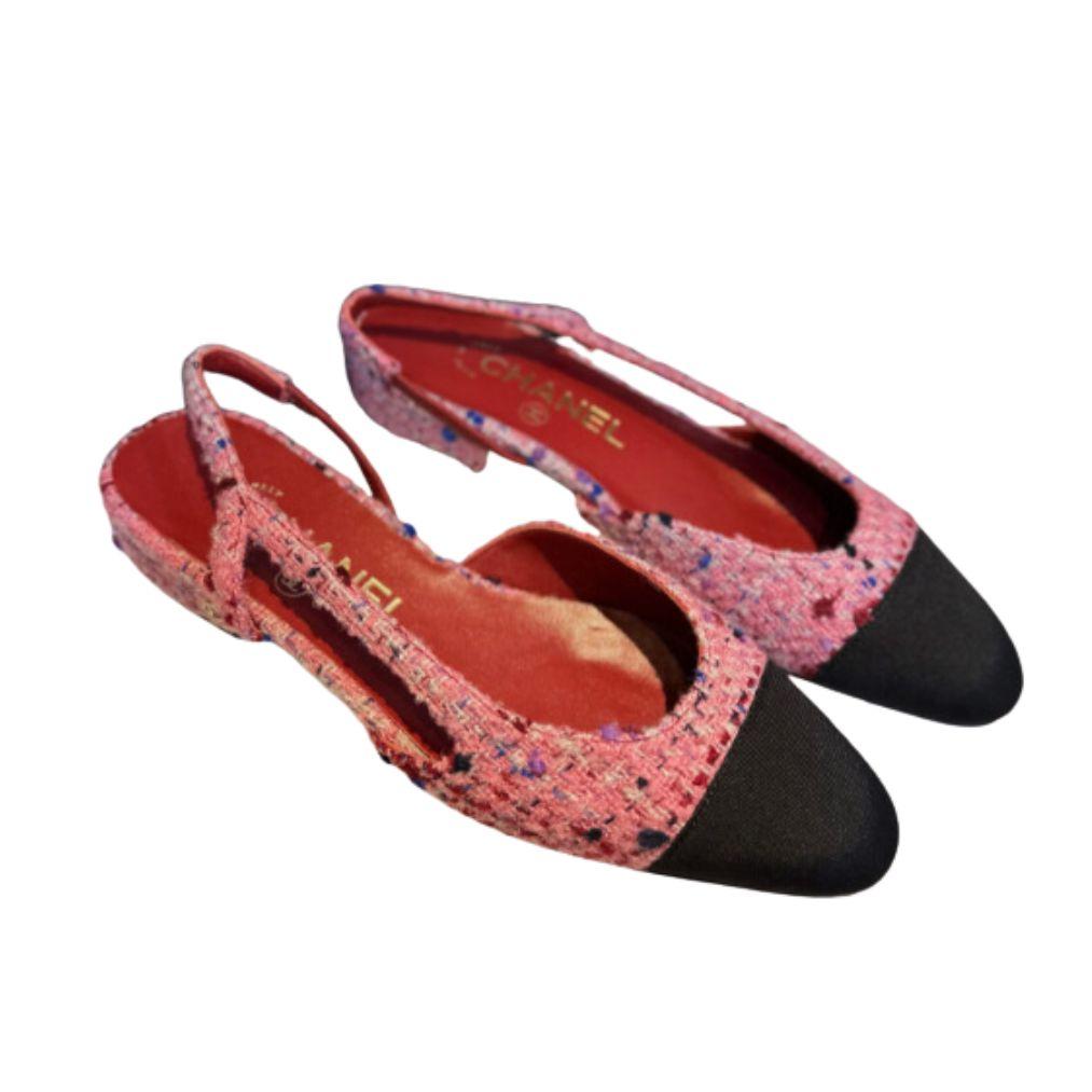 Chanel Woolen Lat Lace Up Sandales Rose foncé pour les femmes