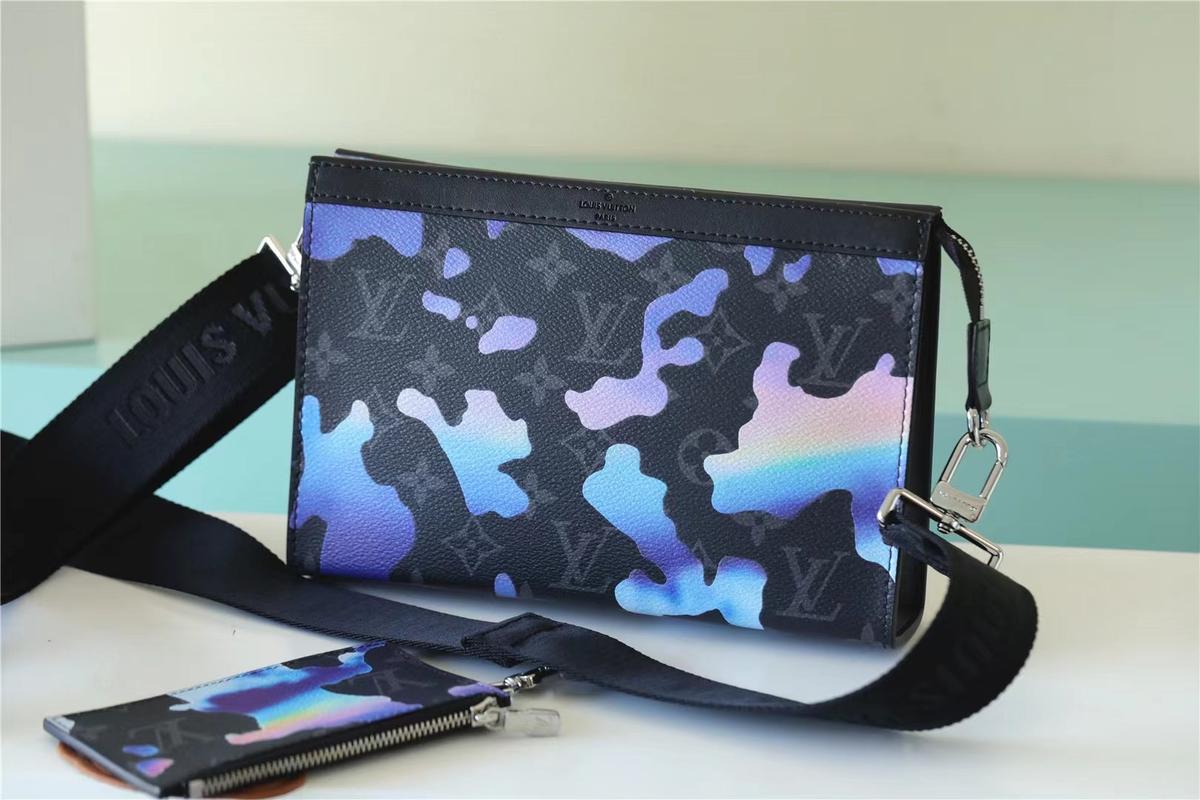 Gaston Wearable Wallet Bag Shouder Bags Black For Men 8.7in/22cm M81753