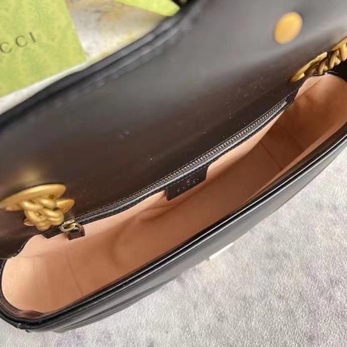 Gucci GG Marmont Petit sac à épaule Matelassé Noir pour femmes 10in/25cm 443497 DTDIT 1000