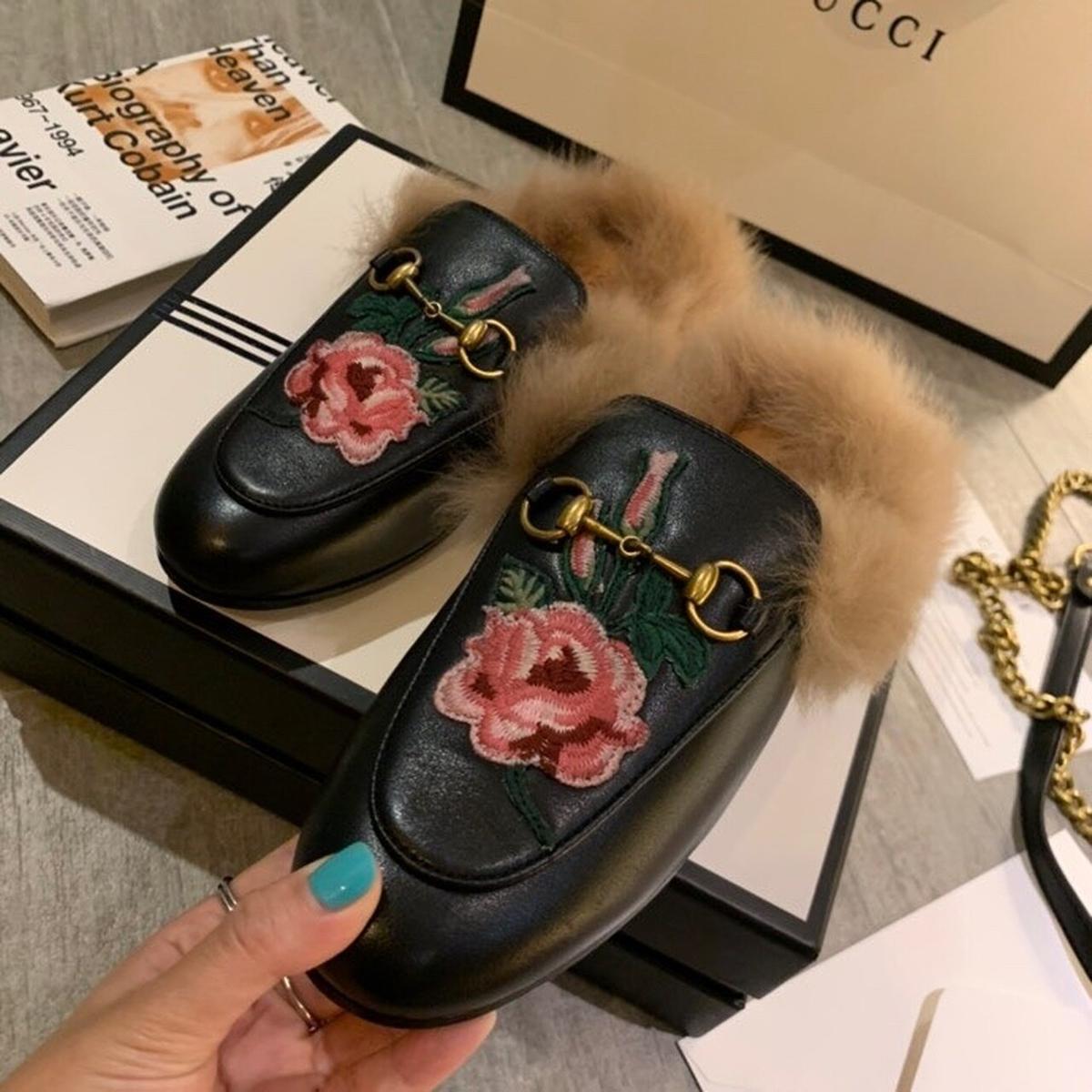 Gucci Re-Édition Mules de Princetown pour femmes Noir pour les femmes
