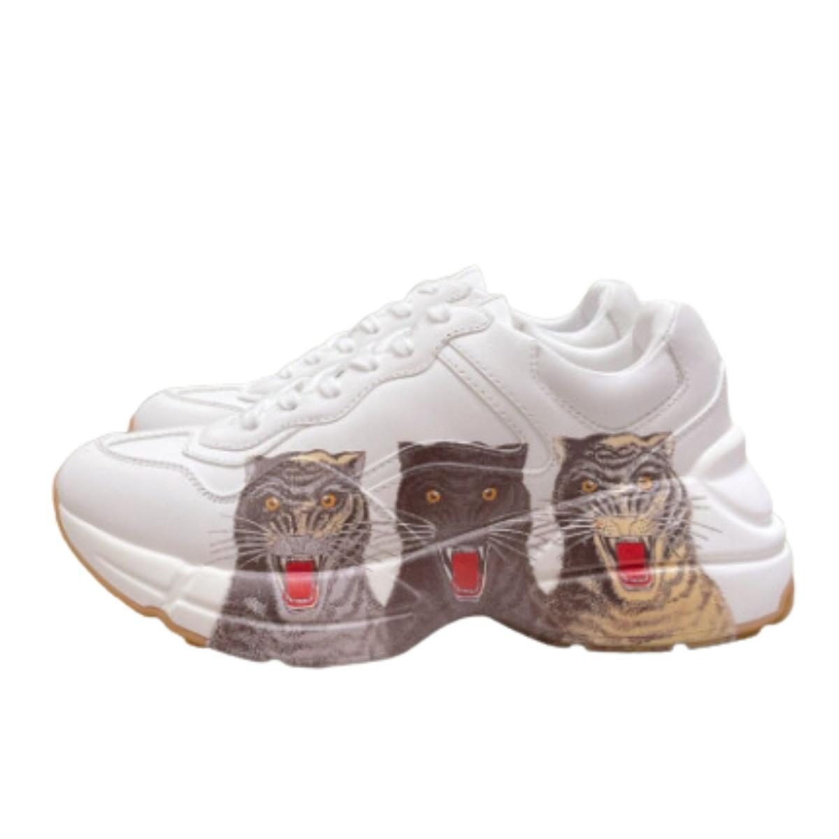 Gucci Rhyton Tiger Sneaker Blanc pour hommes 576050-DRW00-9014