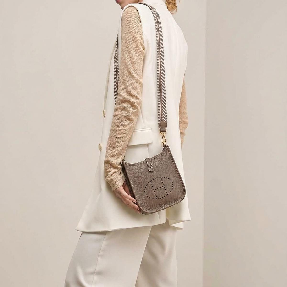 Hermes Evelyne 16 Amazone Sac à épaule 6.3in/ 16cm Etoupe Or Matériel pour femmes H060775CCAB