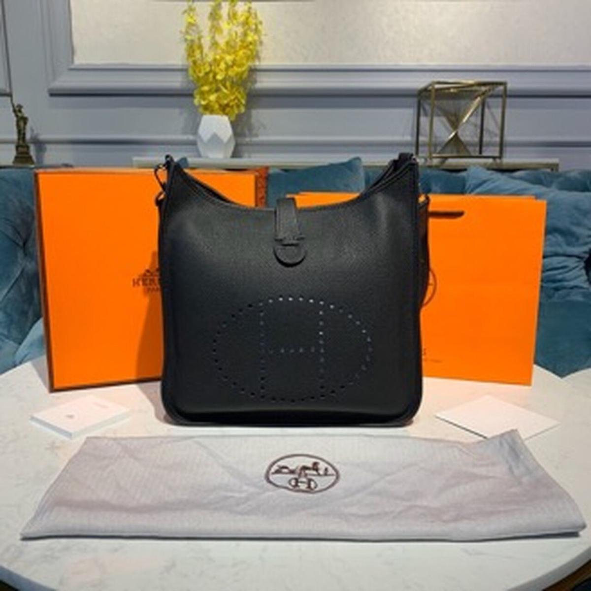 Hermes Evelyne III 29 Bag Black With Silver-Toned Hardware For Women, Women's Shoulder And Crossbody Bags 11.4in/29cm H056277CK89