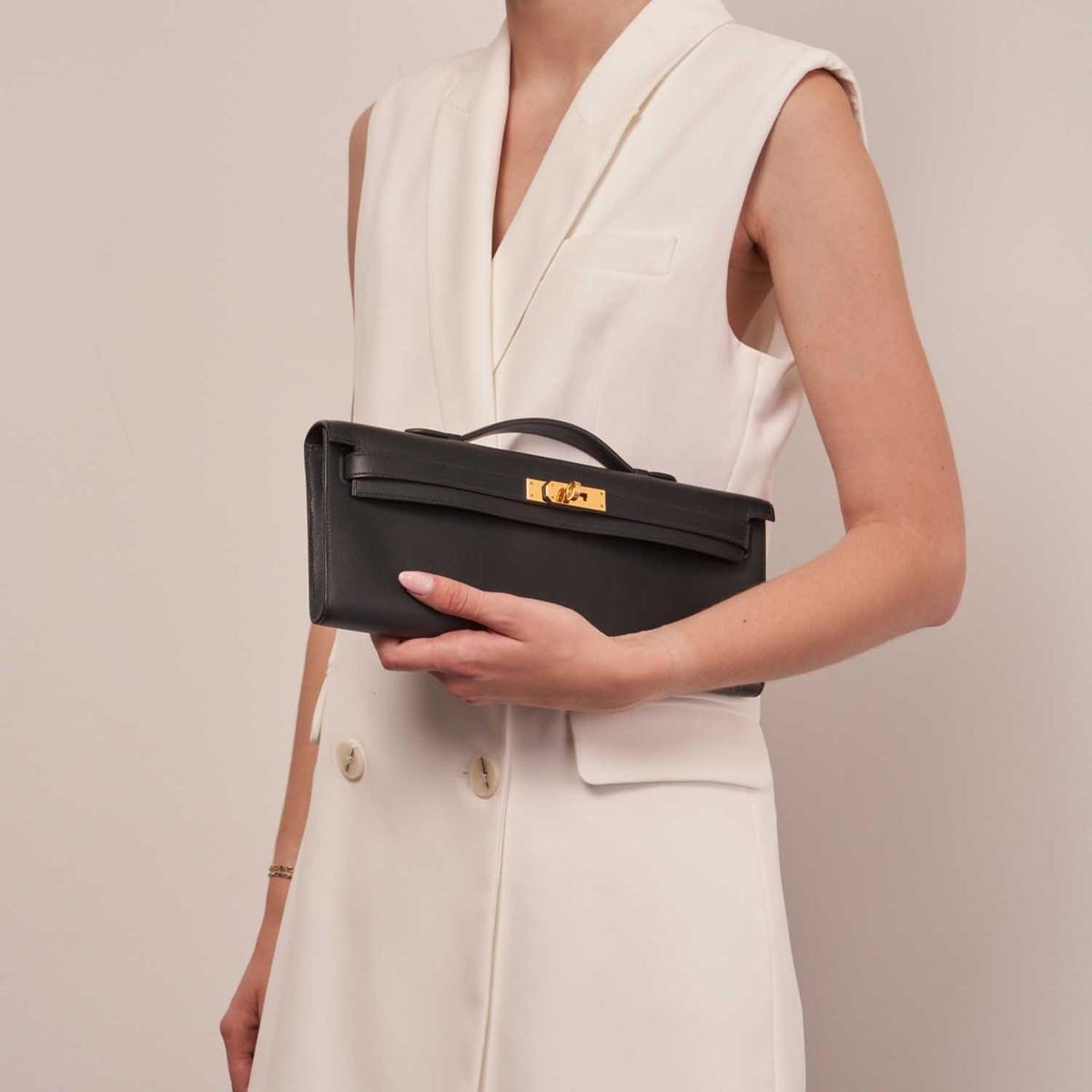 Hermes Kelly Cut Clutch Top Poignée 12.2in/ 31cm Black Swift Gold Hardware pour les femmes