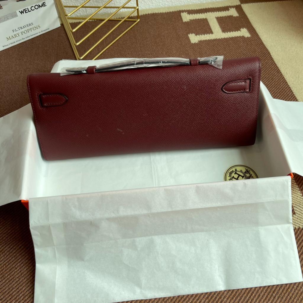 Hermes Kelly Cut Clutch Top Handle 12.2in/ 31cm Burgundy Epsom Gold Hardware For Women