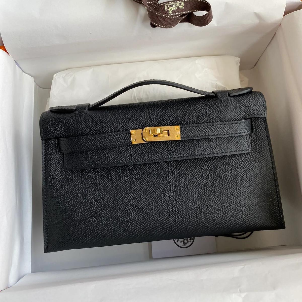 Hermes Kelly Pochette Top Handle Bag 8.7in/ 22cm Noir Epsom Gold Hardware For Women