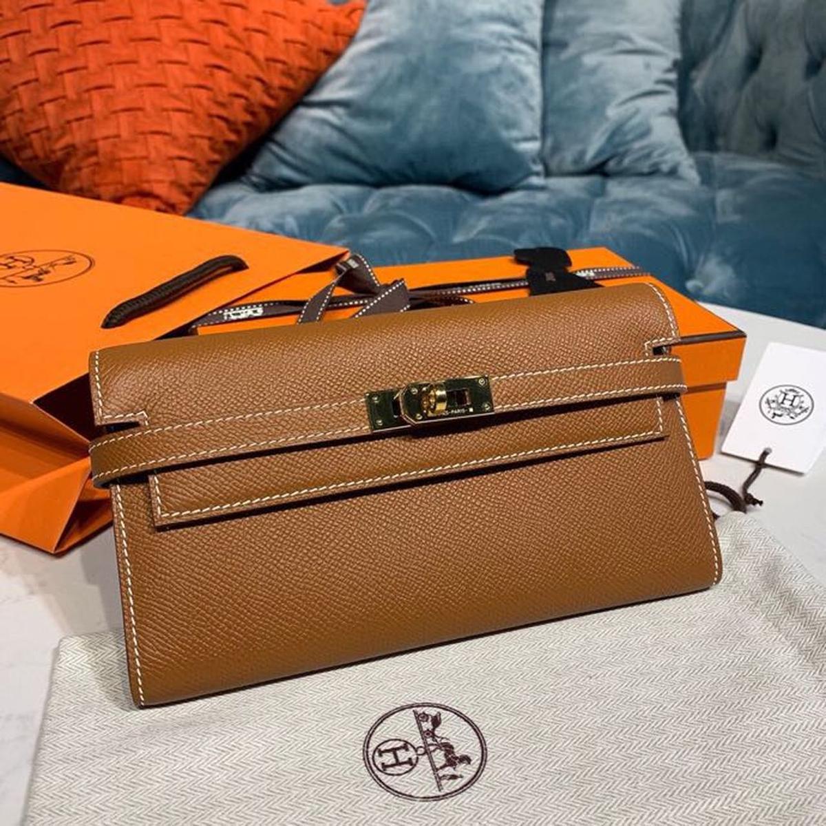 Hermes Kelly Portefeuille pour aller Woc Brown avec un sac de matériel tonique or pour les femmes 8.2in/21cm