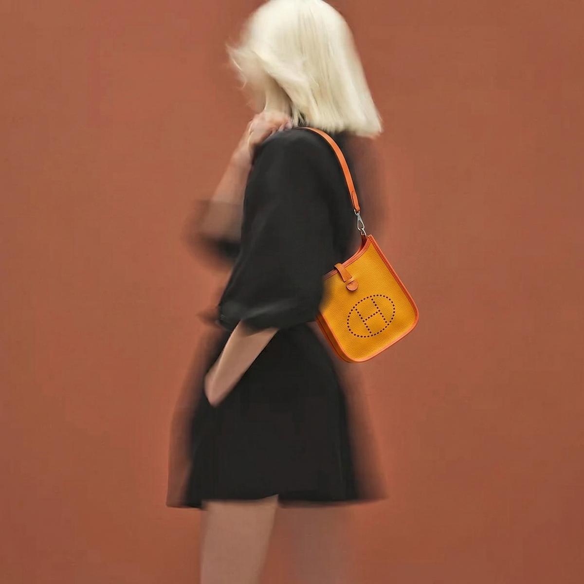 Hermes Neo Evelyne 16 Shoulder Bag 6.3in/ 16cm Light Orange Palladium Hardware For Women H084545CKAB
