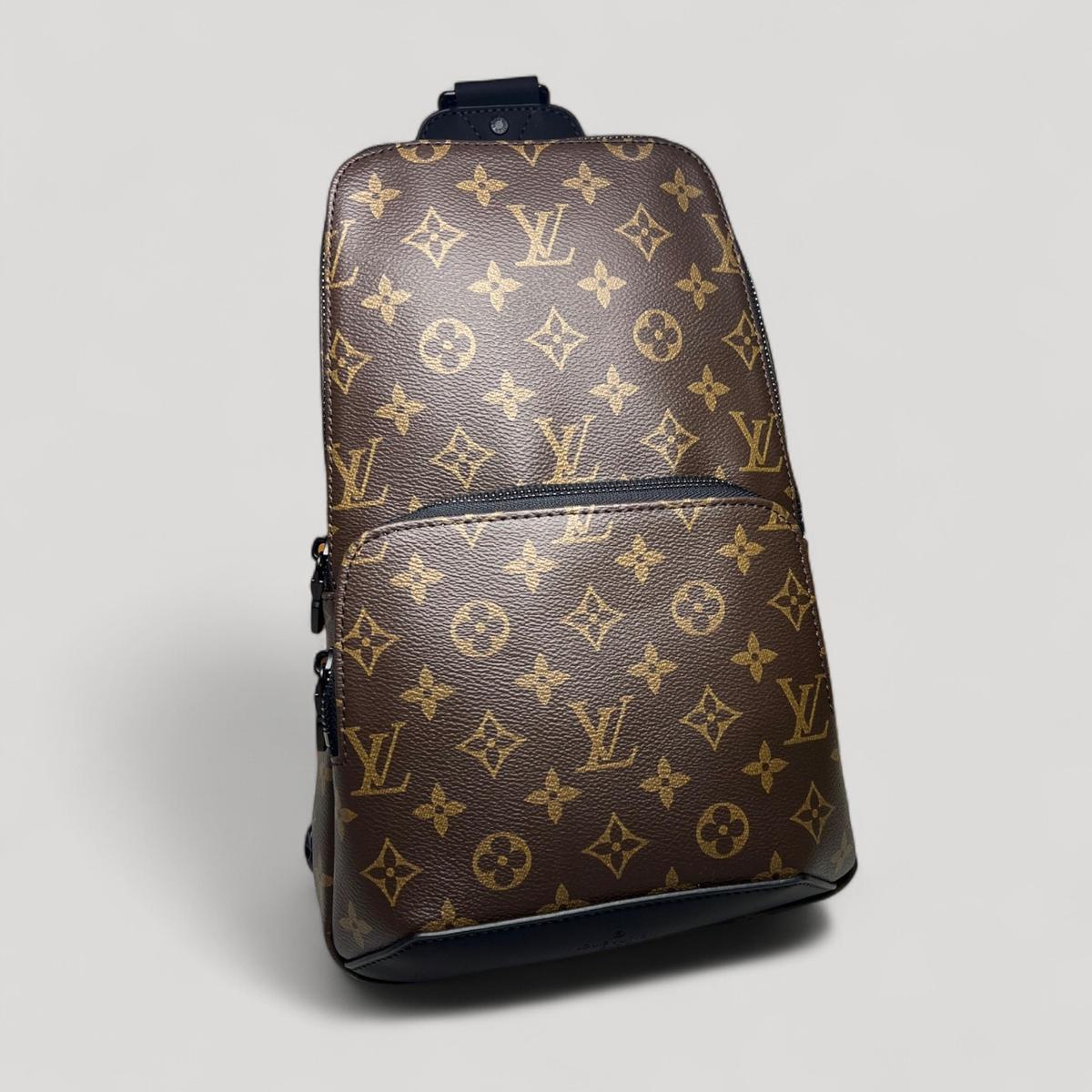 Louis Vuitton Avenue Sling Bag Monogram Canvas For Men, Men's Bag, Crossbody Bags 12.2in/31cm LV