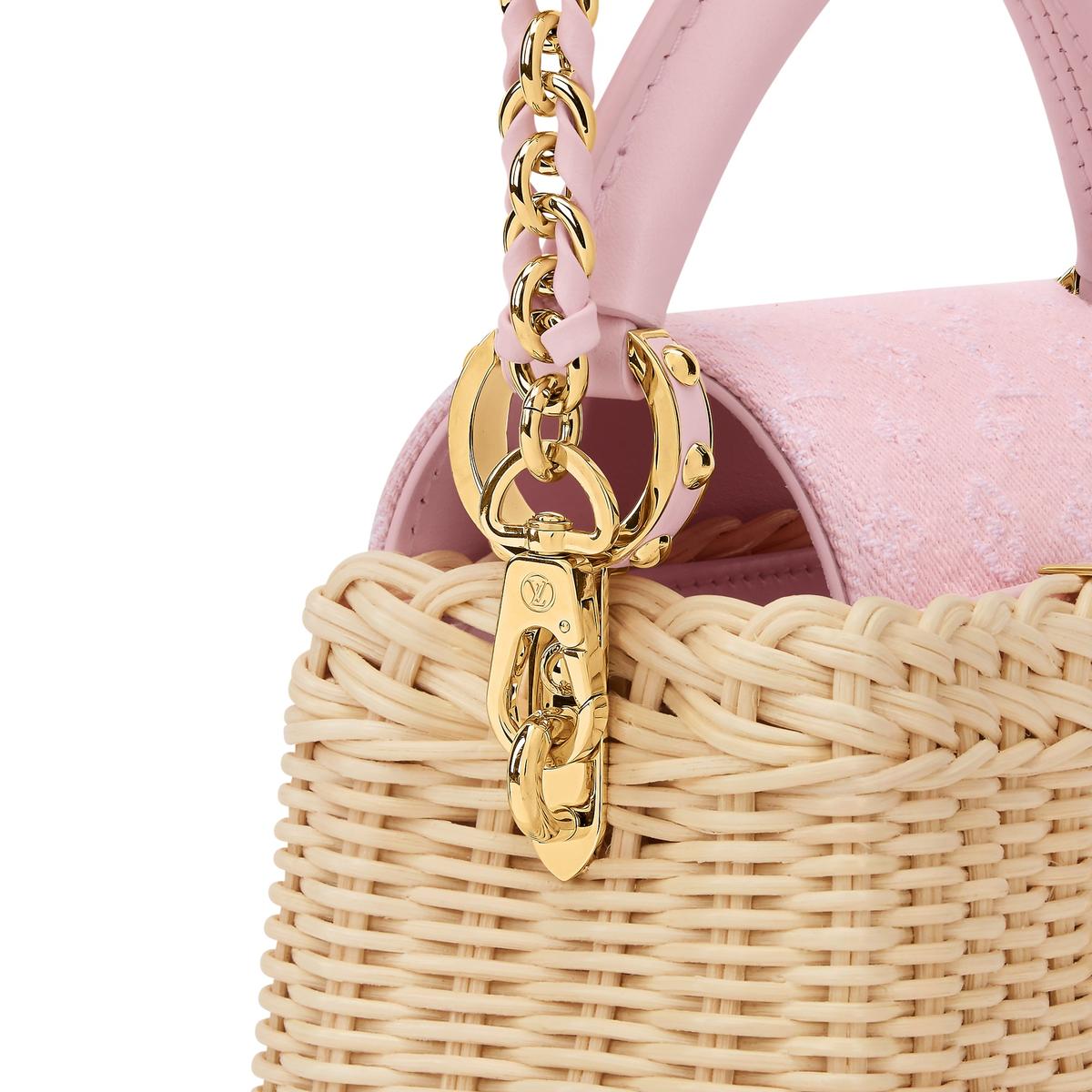 Louis Vuitton Capucines Mini Top Handle Bag 8.3in/ 21cm Washed Pink Gold Hardware For Women M28548