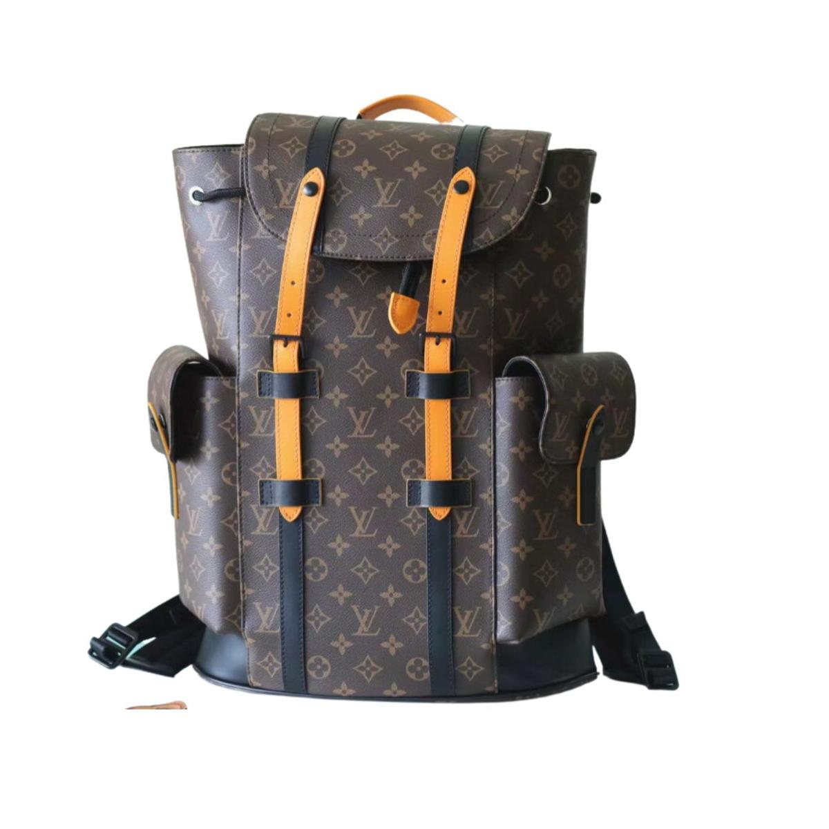 Louis Vuitton Christopher MM Brown For Men 44cm / 17.3in -