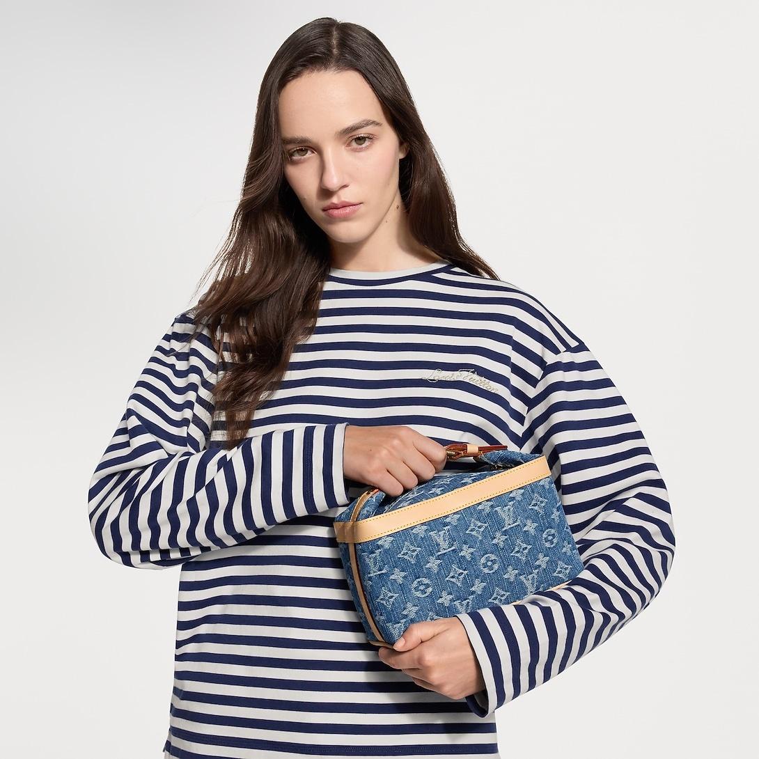 Sac de toilette Louis Vuitton Cruiser 8.7in/ 22cm Bleu Denim Gold Hardware pour femmes M27945