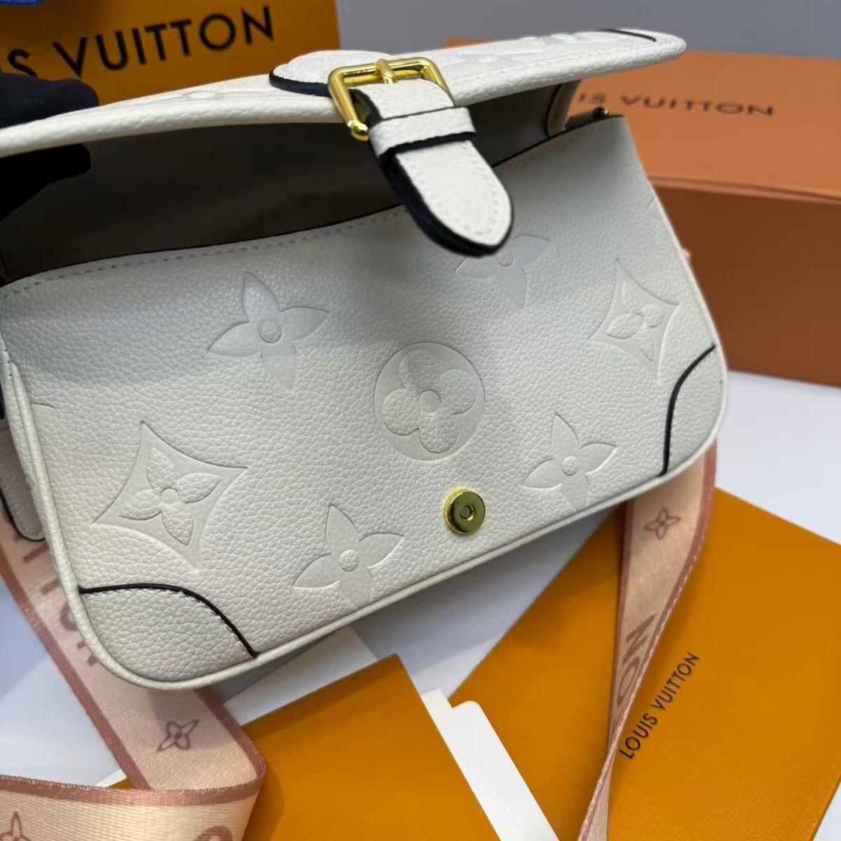 Louis Vuitton Diane White For Women 9.1in/23.1cm