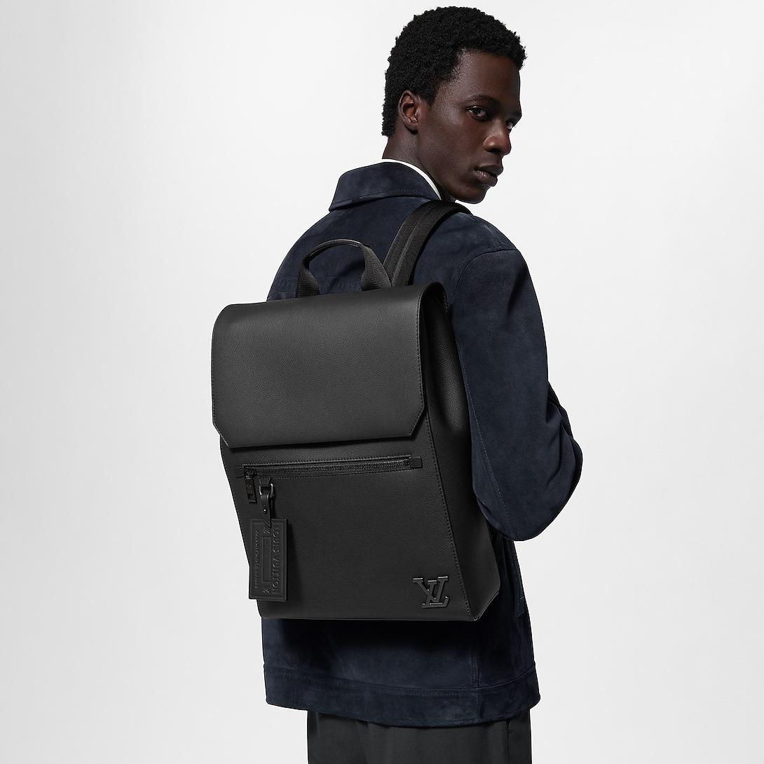 Louis Vuitton Fastline Backpack Black For Men 11.8in/30cm M21367
