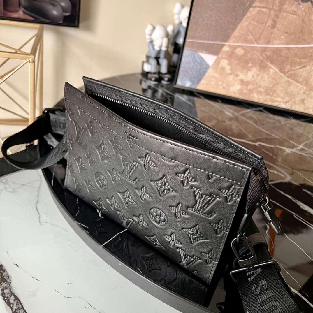 Louis Vuitton Pochette Gaston Wearable Wallet Shoulder Bag 8.7in/ 22cm Black Monogram Shadow Black Hardware For Men M81115 -