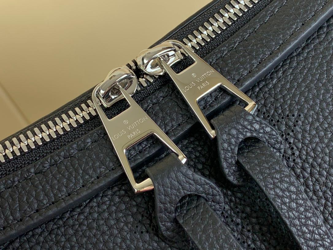 Louis Vuitton Hand It All MM Black For Women 12.6in/32cm M24132