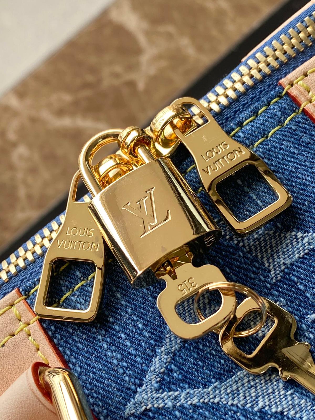 Louis Vuitton Keepall Bandouliere 45 Travel Bag 17.7in/ 45cm Blue Denim Gold Hardware M24315