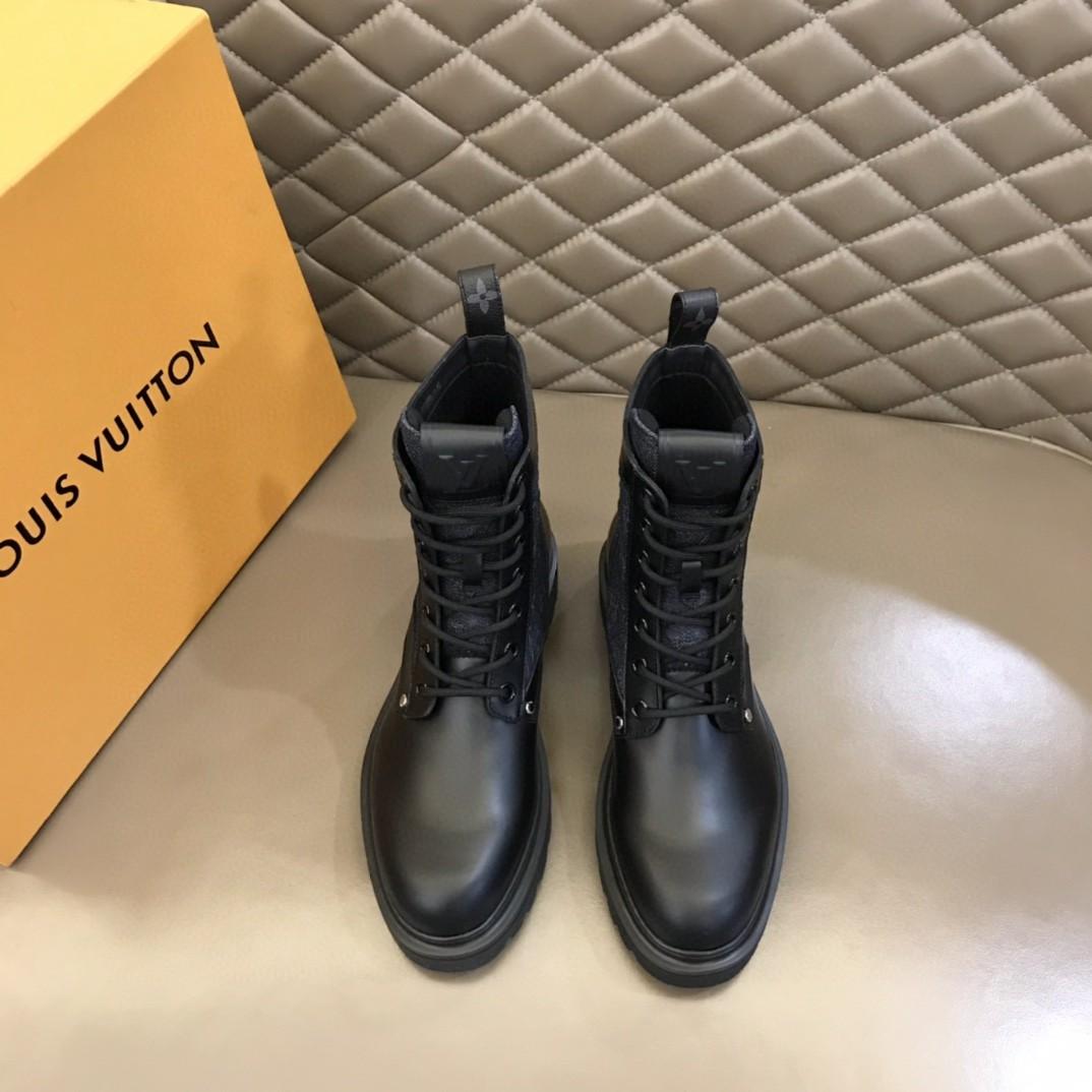 Louis Vuitton LV Ranger Ankle Boots Monogram Flower Black For Men 1AANTF