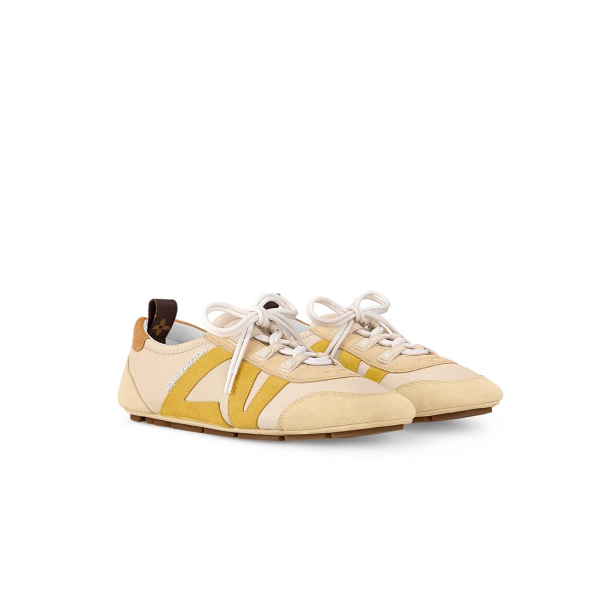 Louis Vuitton LV Sneakerina beige léger pour les femmes 1AHNEM