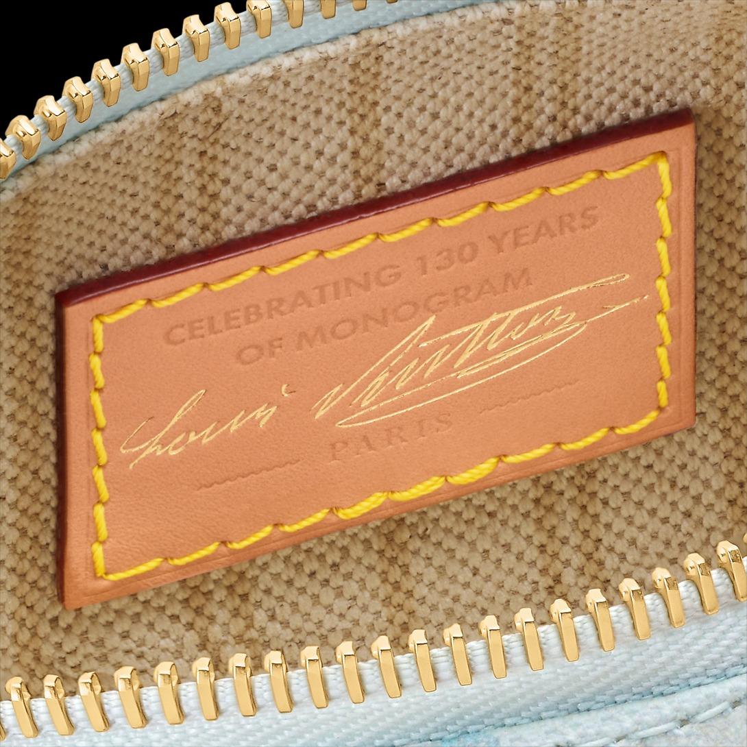 Louis Vuitton Pochette Hills Shoulder Bag 7.3in/ 18.5cm Monogram Origine Bleu Courrier Gold Canvas Gold Hardware For Women M28250