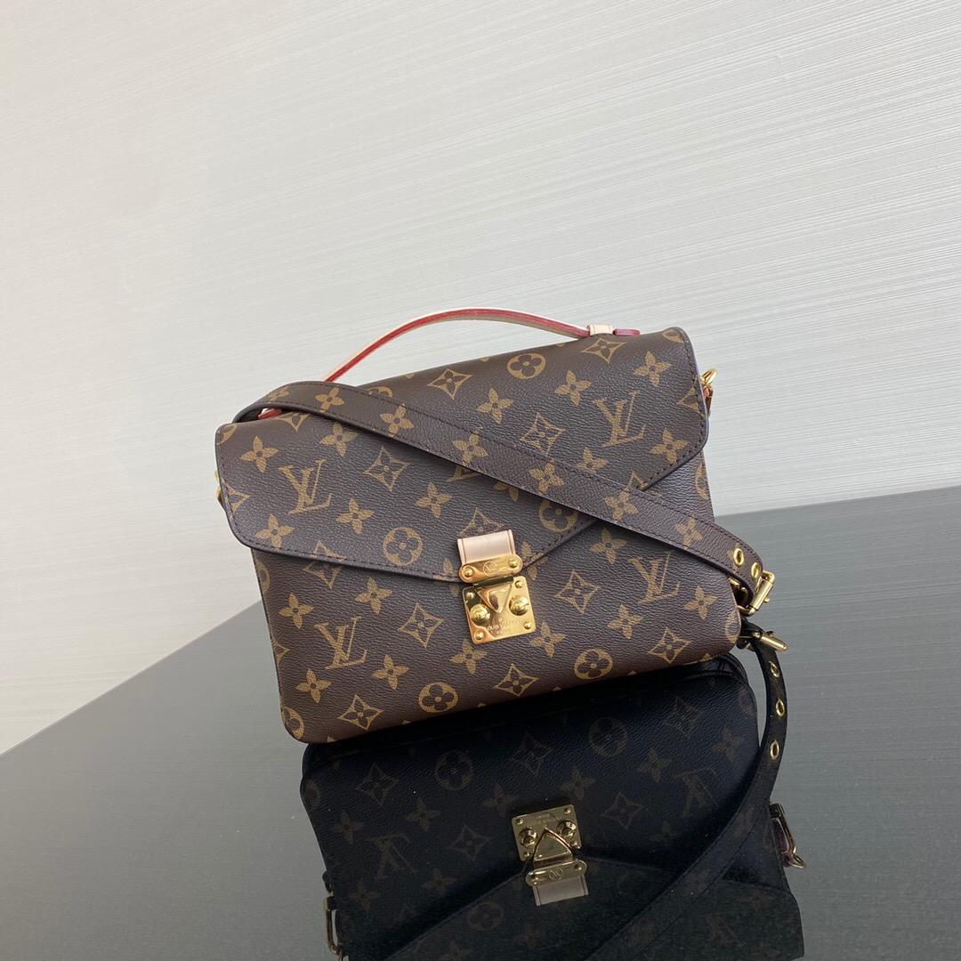 Louis Vuitton Pochette Metis Sac à bandoulière 9.8po/ 25cm Marron Monogram Toile Or Matériel pour femmes M44875