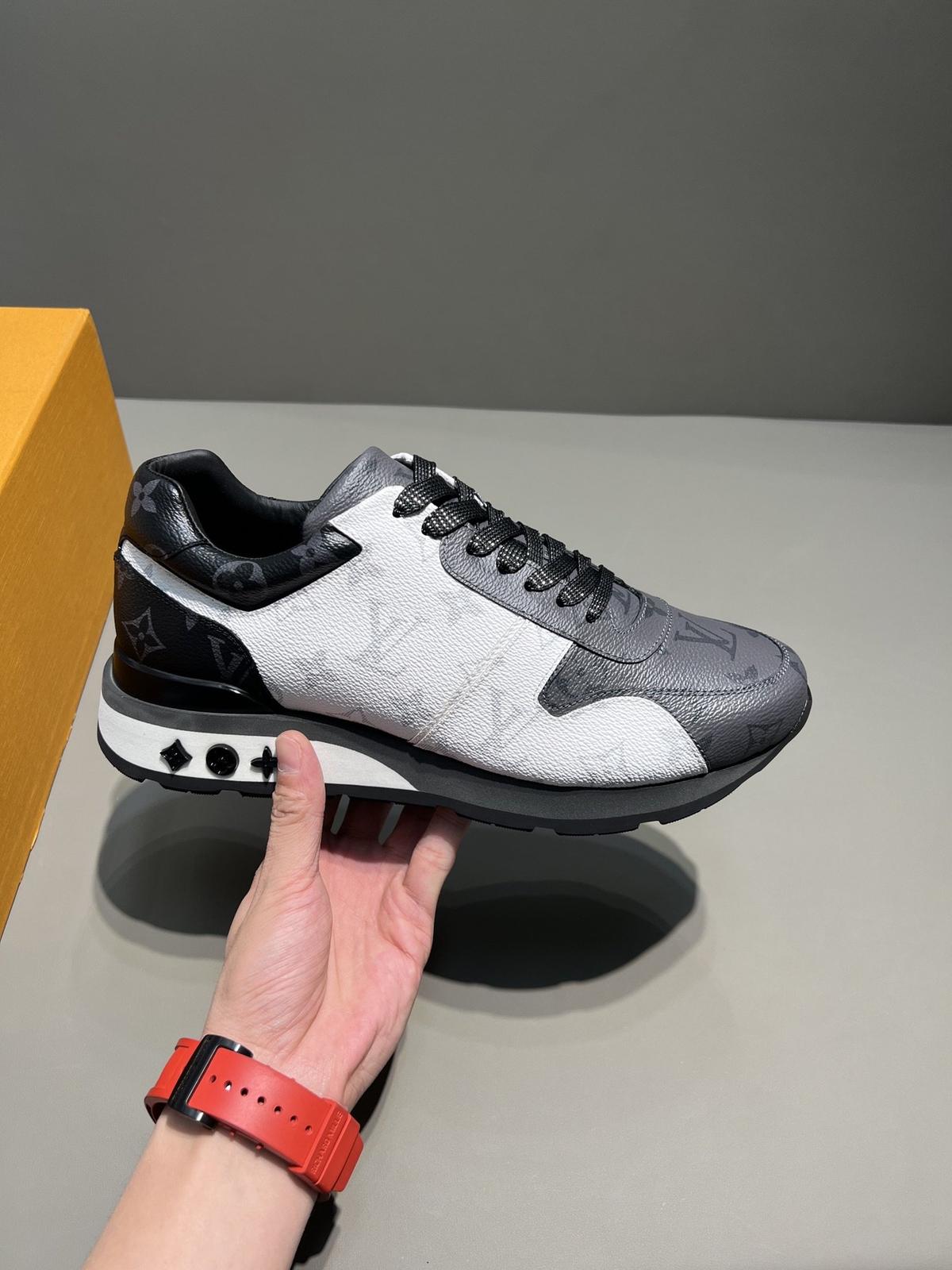 Louis Vuitton Run Away Sneaker Monogram Canvas Black/White/Grey For Men LV