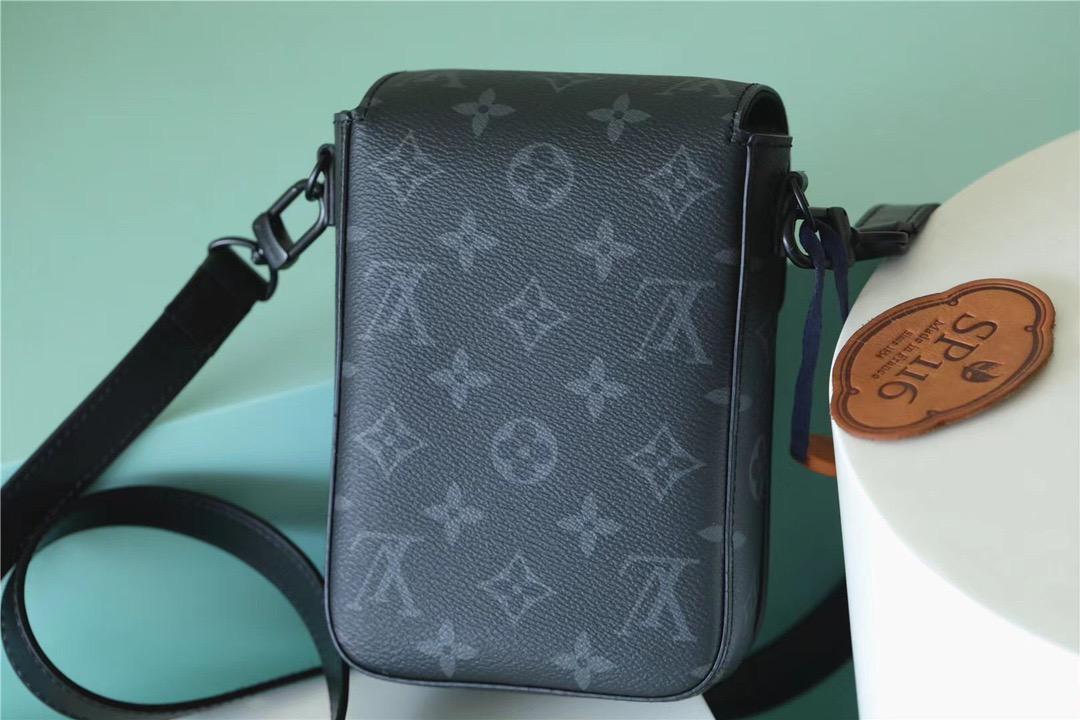 Louis Vuitton S-Lock Vertical Wearable Wallet 7.5in 19cm Black Monogram Eclipse Gold Hardware For Men M82252