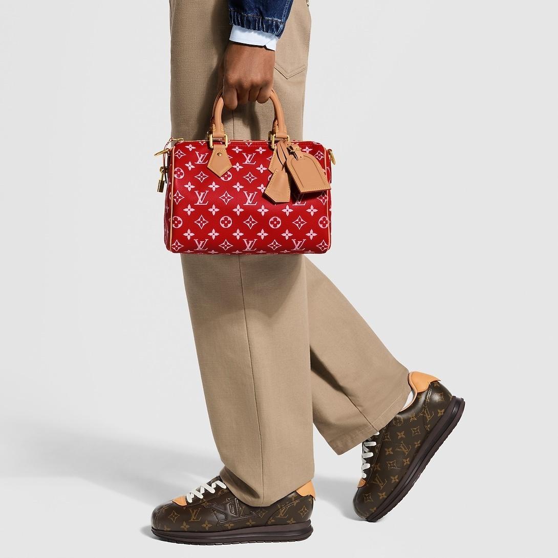 Louis Vuitton Speedy P9 Bandouliere 25 Top Handle Bag 9.8in/ 25cm Red Gold Hardware For Men M24425